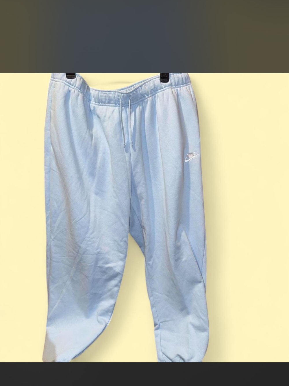 Nike Women’s sweatpants